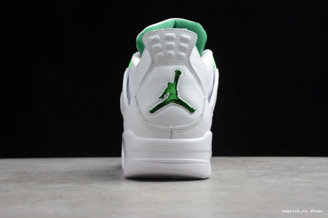 Cheap Green Air Jordan Pine CT8527-113 4 0813